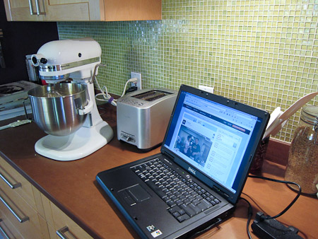 Laptop and mixer for buttermaking
